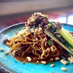 中華料理 口福 - ◾️6月下司の訪問◾️ ◎今月ののオススメ
      　＊6月の限定メニュー　
      　・冷やし黒胡麻担担麺