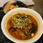 昇家 正々堂 - テールスープ(赤)、キムチ