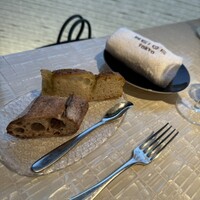 ベージュ アラン・デュカス 東京 - 