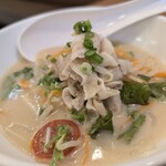 リンガーハット - 料理写真:豚しゃぶ冷やしちゃんぽん　900円