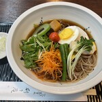 利久庵 - 冷やしおかめ　生のさくらんぼが乗っていた