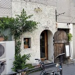 ヨバレヤ - 外観