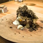 ボッテゴン - マンゴーとストレッチャテッラのブルスケッタ