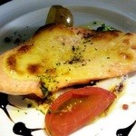 ビストロマルバ - 本日のお魚料理（ノルディックサーモンのエスカロップ オランデーズソースのグラチネ）