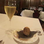 麤皮 - 白トリュフ様とブラン･ド･ブランのシャンパーニュ