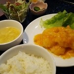新北京 - えびまよ定食