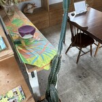 GOZZA - 店内も ギャラリースペースあって いいです！