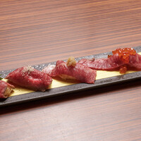 豪華炙り肉寿司4種盛り