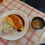 パキラ - 料理写真:ふわとろチーズインオムライス