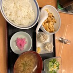 三忠食堂 - サービスランチ税込1,000円