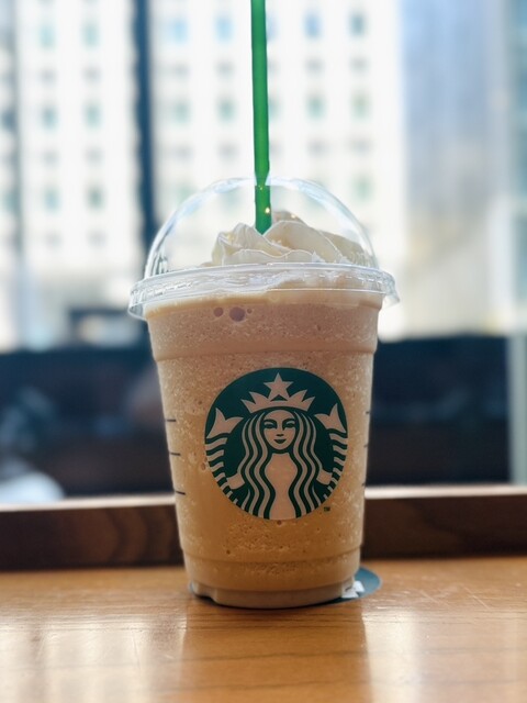 STARBUCKS COFFEE Shinbashi Ekimae Ten photo 2