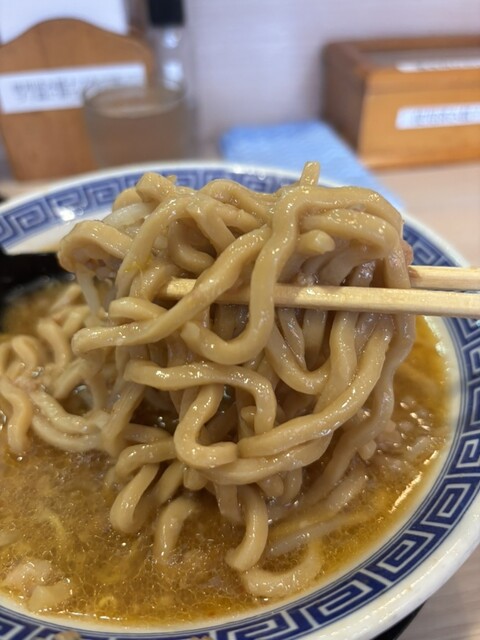 名古屋辛ジロー 天風 - ナゴヤドーム前矢田/ラーメン | 食べログ