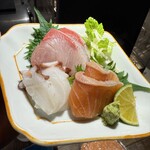 アゲダチ - 鮮魚盛り合わせ