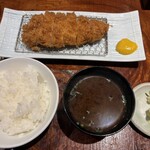 鎌倉かつ亭 あら珠 総本店 - 