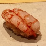 すしやのたい悟 - 北海縞海老さんでーす。