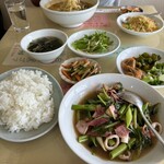 龍の子 - B2の定食