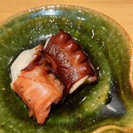 すしやのたい悟 - 蛸柔らか煮さんでーす。③