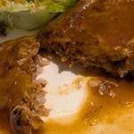 社 - 粗挽き肉も使って肉感もあり