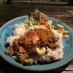 CURRY BAR CAFE 三月の水 - 