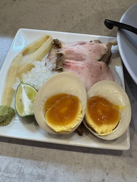すえたく Menya Suetaku - Shin Omiya/Ramen | Tabelog