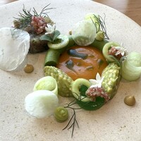 SMAAK - サバ、アボカド、エスカベーチェ、ディル、キュウリ
                    Mackerel, Avocado, Escabeche, Dill, Cucumber