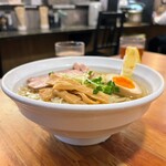 中華そば かなで - 