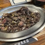 丸万焼鳥 - 