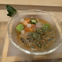 日本料理 みや  - 徳谷トマト、順菜、オクラ、そら豆、白海老など