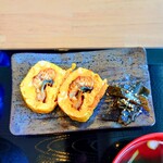 うな賀 - 定食に添えてくれるには、ちょっと贅沢な"う巻き"。