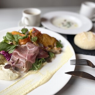 マハロ大人の隠れ家_2