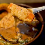 ラマイ - チーズを野菜に絡めて