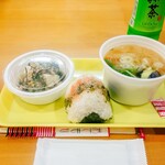 おにぎりそれとみそしる - 