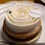 パティスリー グランブリエ - タルト・オ・ナッツ