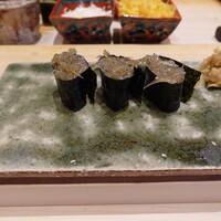 すし道 冨座 - 生しらす
