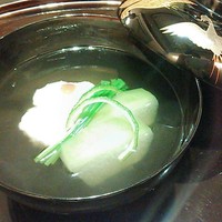 北新地 湯木 本店 - 鱧と冬瓜のお椀