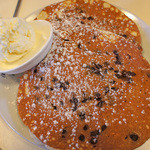 ハワイアンパンケーキハウス パニラニ - チョップドチョコレートパンケーキ（800円）・バニラアイス（200円）