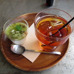 EAT - コーヒーor紅茶＋プチスイーツ（キウイのブラマンジェ）　＋２００円