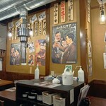 大衆ホルモン肉力屋 - 店内模様