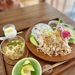 キッチン 鳶色 - 