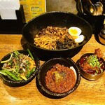 SPICY CURRY 魯珈 - 