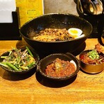 SPICY CURRY 魯珈 - 