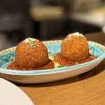 ピッツェリア トラットリア ダ オカピート - アランチーニ