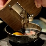 YORONIKU TOKYO AZABUDAIHILLS - ザブトンのすき焼トリュフ添え