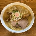 ラーメンひばり - 魚介まろやかワンタン麺大盛り