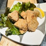 shigi/肉刺しと餃子 TAMAGO NO MIGIUE - 