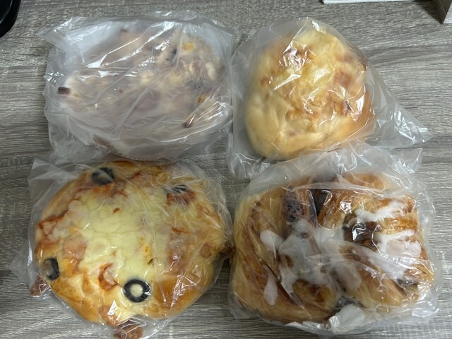 天然酵母パン アンシャンテ - 四ツ小屋（パン）の写真