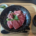 全日餐飲 月之路 - 