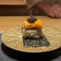 鮨 由う - 