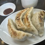 南京亭 - ジャンボ餃子 500円