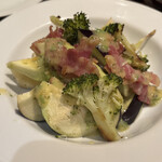 Dining Riz Ohno - 水茄子と生ベーコンのサラダ パッションフルーツドレッシング 1,320円